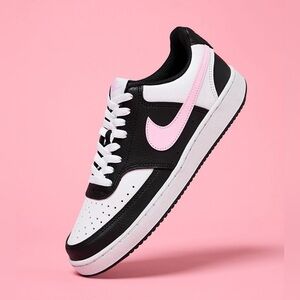 Nike court vision low sneakers size 7